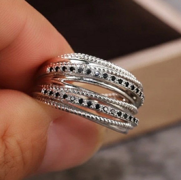 New Silver Layers Black Zircon Ring - Picture 6 of 6